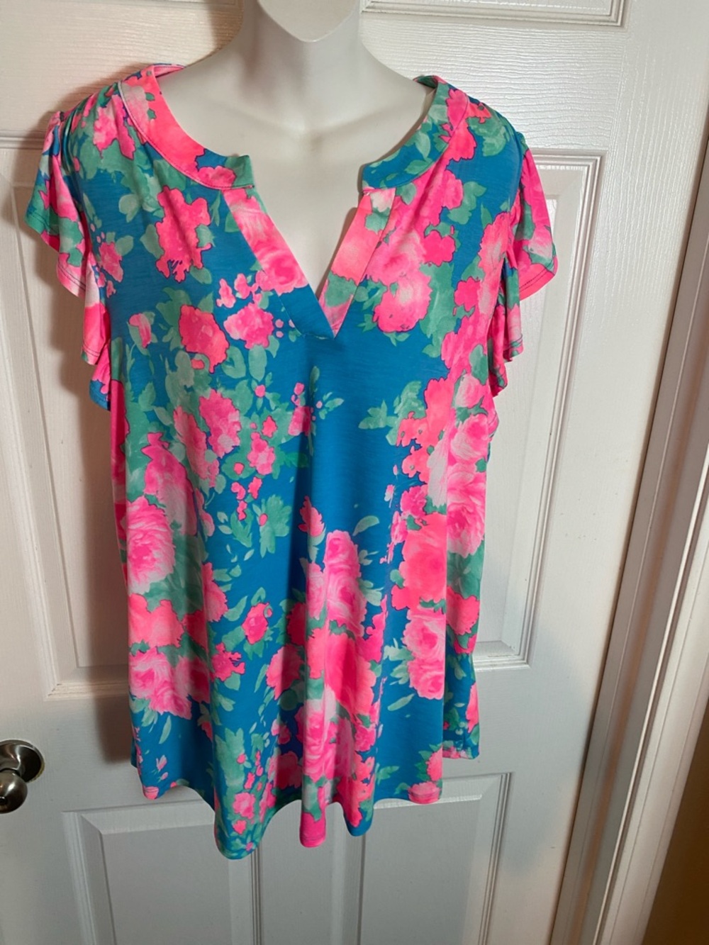 Dear Scarlett Teal Tunic with Neon Tropical Pink Floral Print - Picture 5 of 10
